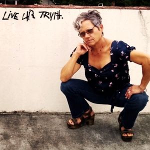 Meet your Posher, Petunia